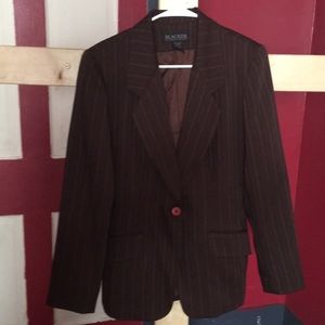 Woman’s Size 10 Blacker suit coat